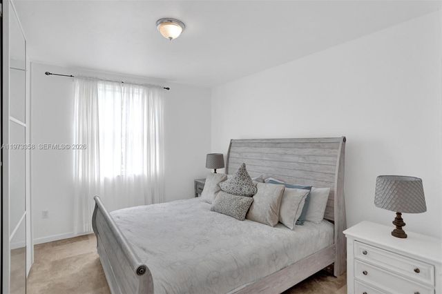 17100 N Bay Rd 1501, Sunny Isles Beach, FL 33160