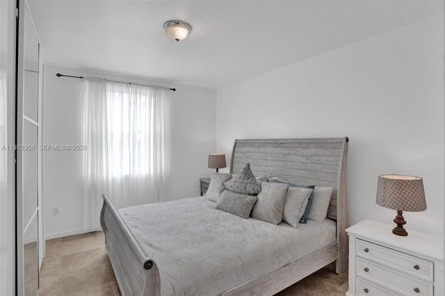 17100 N Bay Rd 1501, Sunny Isles Beach, FL 33160