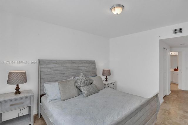 17100 N Bay Rd 1501, Sunny Isles Beach, FL 33160