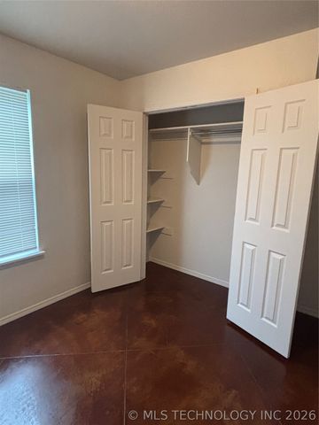 523 N Irvington Avenue, Tulsa, OK 74115