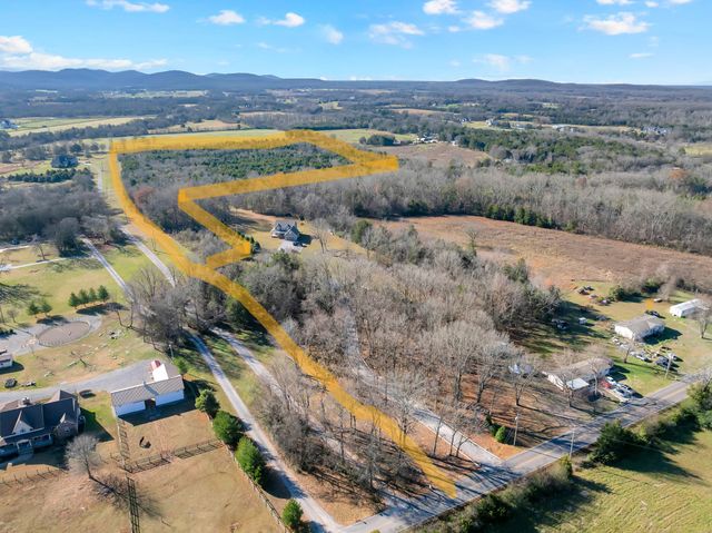 7787 Lowe Christiana Rd, Christiana, TN 37037