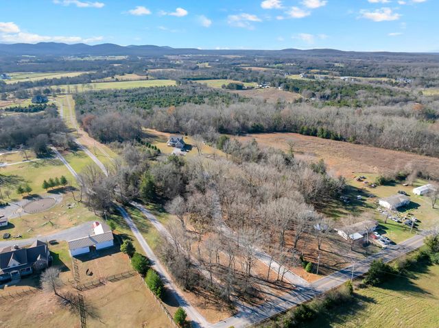 7787 Lowe Christiana Rd, Christiana, TN 37037