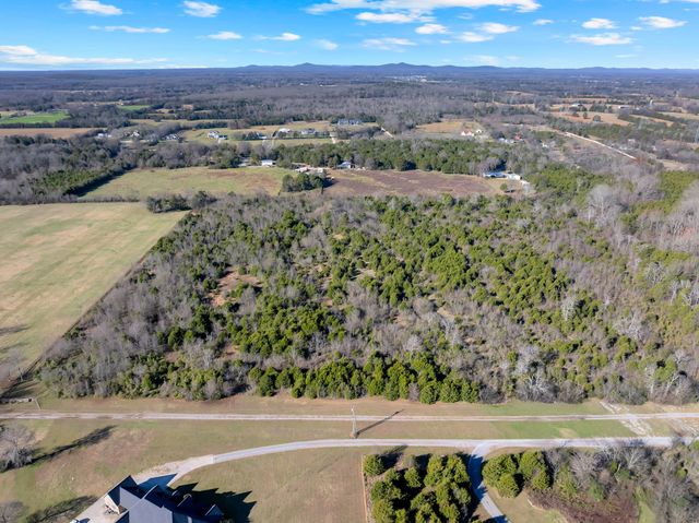 7787 Lowe Christiana Rd, Christiana, TN 37037