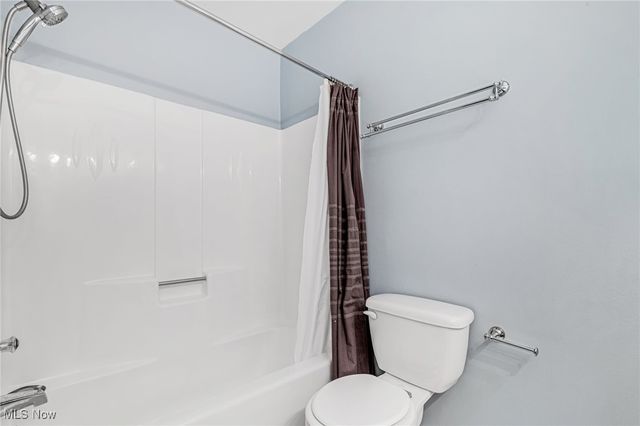 292 Eric Lane, Wadsworth, OH 44281