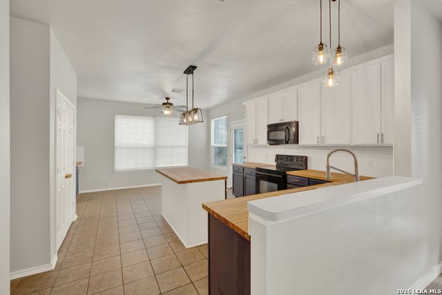 2307 Encino Mist, San Antonio, TX 78259