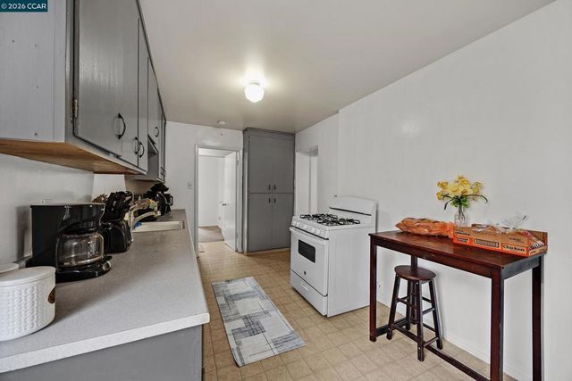 220 Perkins, Vallejo, CA 94590