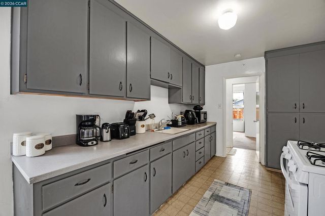 220 Perkins, Vallejo, CA 94590