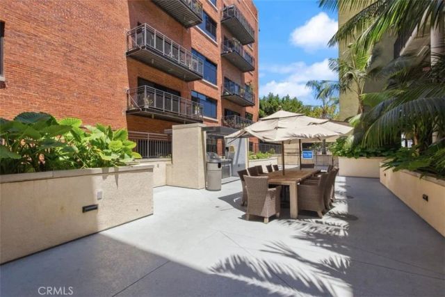 835 Locust Avenue 317, Long Beach, CA 90813