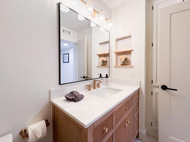 179 Gran, Palm Desert, CA 92260