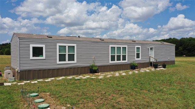 3013 Country Road, Farmersville, TX 75442