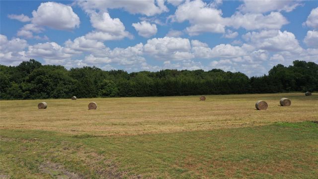 3013 Country Road, Farmersville, TX 75442