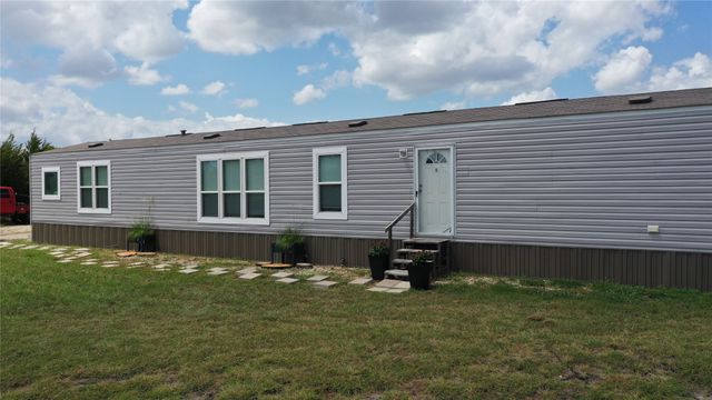 3013 Country Road, Farmersville, TX 75442
