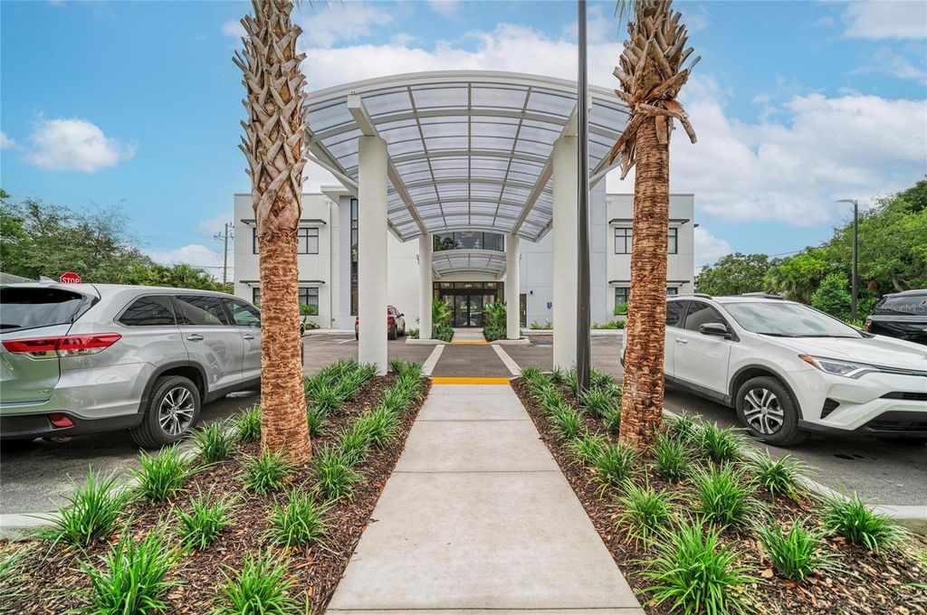 201 5TH AVENUE DRIVE E, BRADENTON, FL 34208 — photo 4