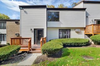 3 Hook Road 73, Poughkeepsie, NY 12601
