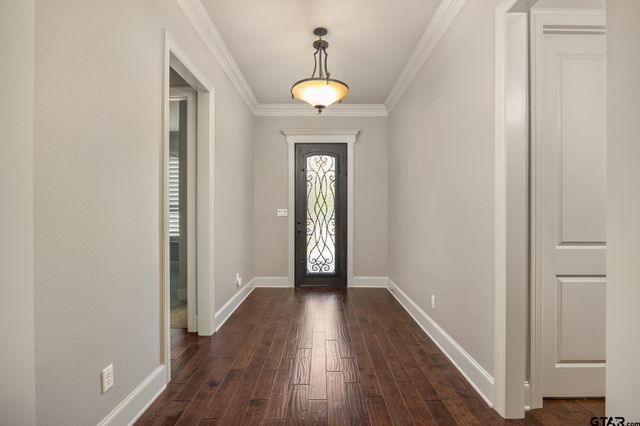 3854 Hogan Dr, Tyler, TX 75709