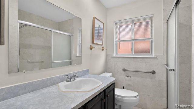 29442 Pinto Drive, Warren, MI 48093