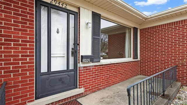 29442 Pinto Drive, Warren, MI 48093