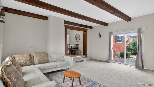 29442 Pinto Drive, Warren, MI 48093