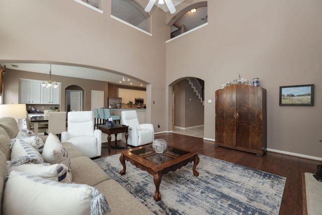 4423 Bridgestone Cedar Drive, Spring, TX 77388