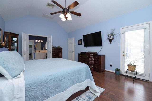 4423 Bridgestone Cedar Drive, Spring, TX 77388