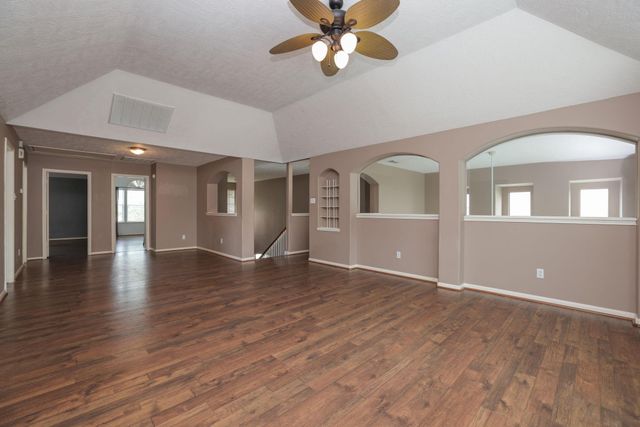 4423 Bridgestone Cedar Drive, Spring, TX 77388