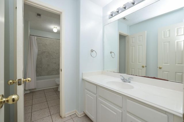 4423 Bridgestone Cedar Drive, Spring, TX 77388