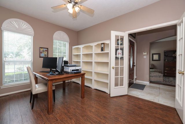4423 Bridgestone Cedar Drive, Spring, TX 77388