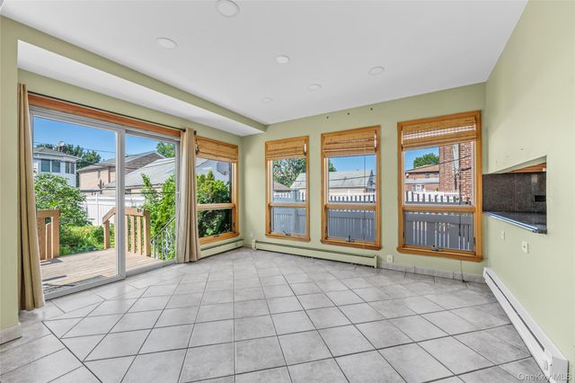 145-53 9 Avenue, Whitestone, NY 11357