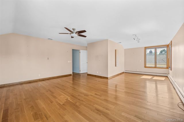 145-53 9 Avenue, Whitestone, NY 11357