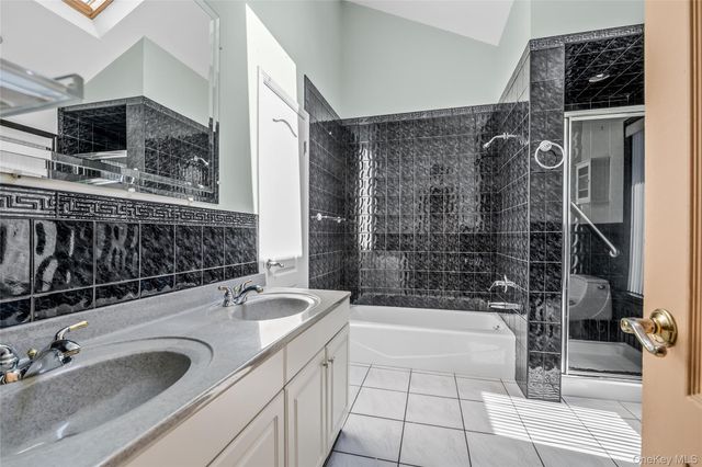 145-53 9 Avenue, Whitestone, NY 11357