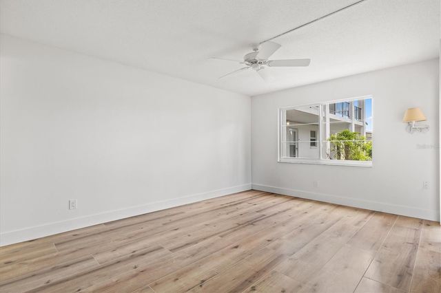 5600 BEACH WAY DRIVE 111, Sarasota, FL 34242
