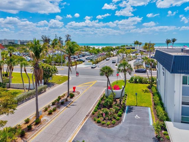 5600 BEACH WAY DRIVE 111, Sarasota, FL 34242