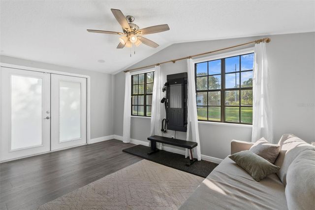 212 N SHERIDAN AVENUE, Deland, FL 32720