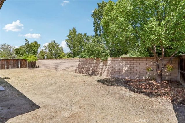 988 Roxanne, Hemet, CA 92543