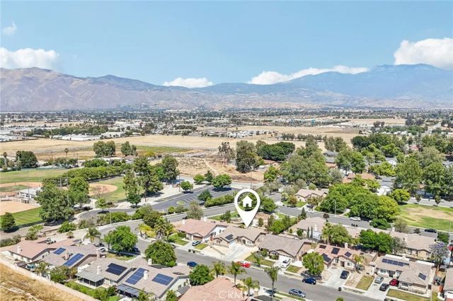 988 Roxanne, Hemet, CA 92543