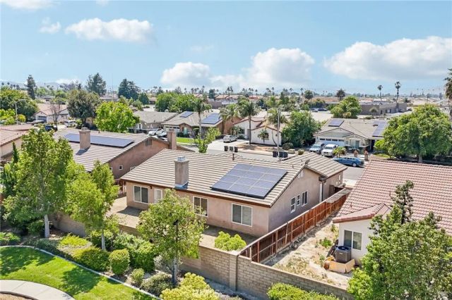 988 Roxanne, Hemet, CA 92543