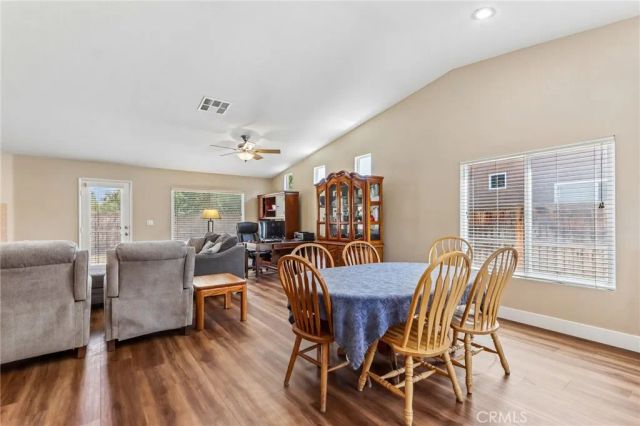 988 Roxanne, Hemet, CA 92543