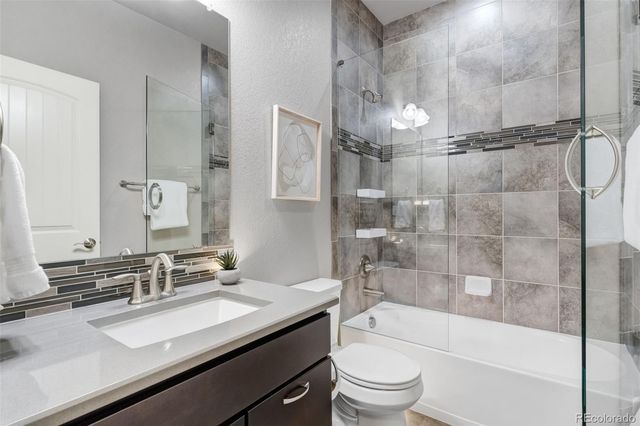 2274 S Norse Way, Denver, CO 80228