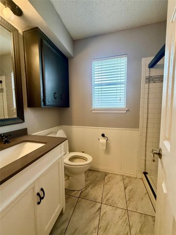 609 Roene Lane, West Columbia, TX 77486