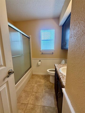 609 Roene Lane, West Columbia, TX 77486
