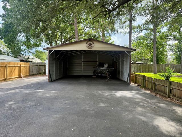 609 Roene Lane, West Columbia, TX 77486