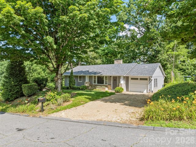 66 Hampden Road, Asheville, NC 28805
