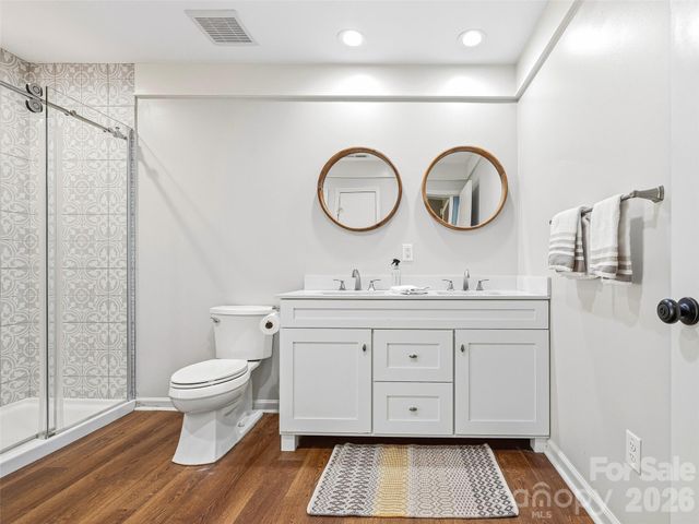 66 Hampden Road, Asheville, NC 28805