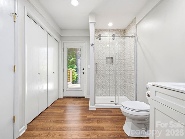 66 Hampden Road, Asheville, NC 28805