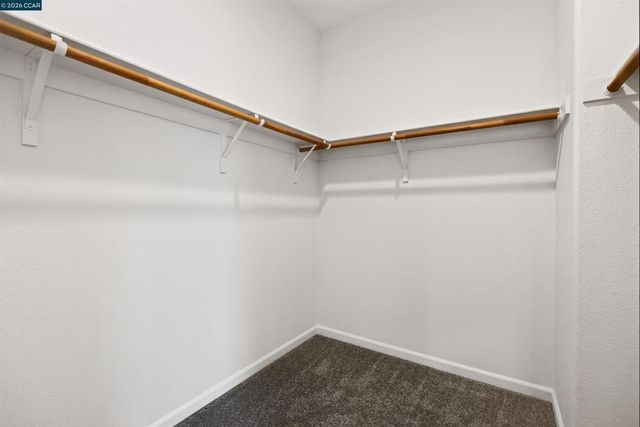 516 Falling Star Dr, Martinez, CA 94553