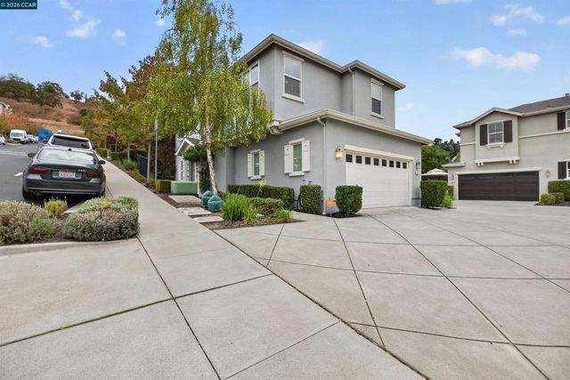 516 Falling Star Dr, Martinez, CA 94553