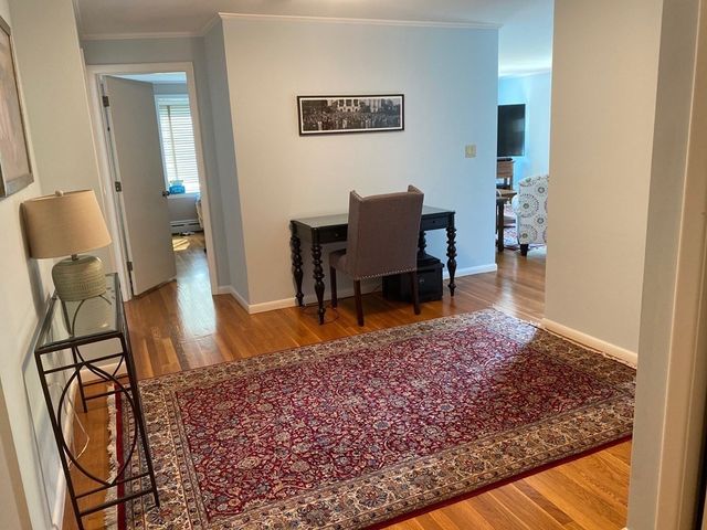 128 Pleasant St 201, Arlington, MA 02476