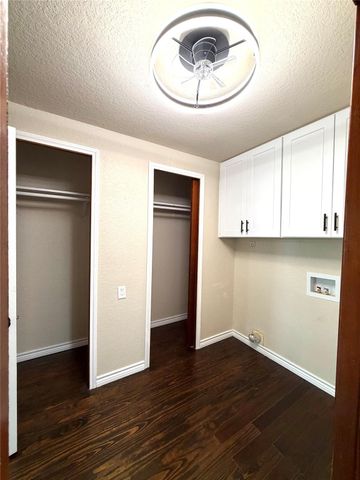 1410 N Gulf Boulevard, Freeport, TX 77541