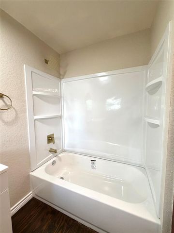 1410 N Gulf Boulevard, Freeport, TX 77541