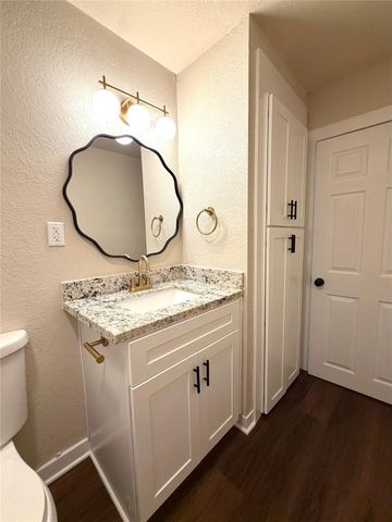 1410 N Gulf Boulevard, Freeport, TX 77541